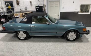 Mercedes-Benz-convertible-1988-Coupe-2