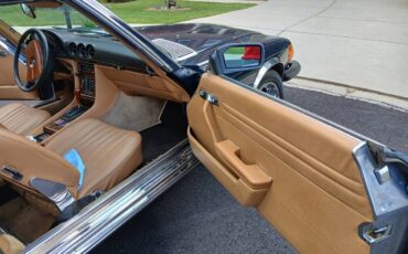 Mercedes-benz-1981-blue-4