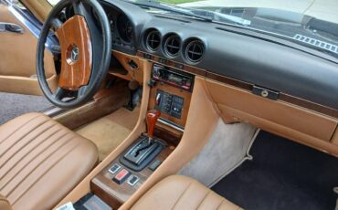 Mercedes-benz-1981-blue-5