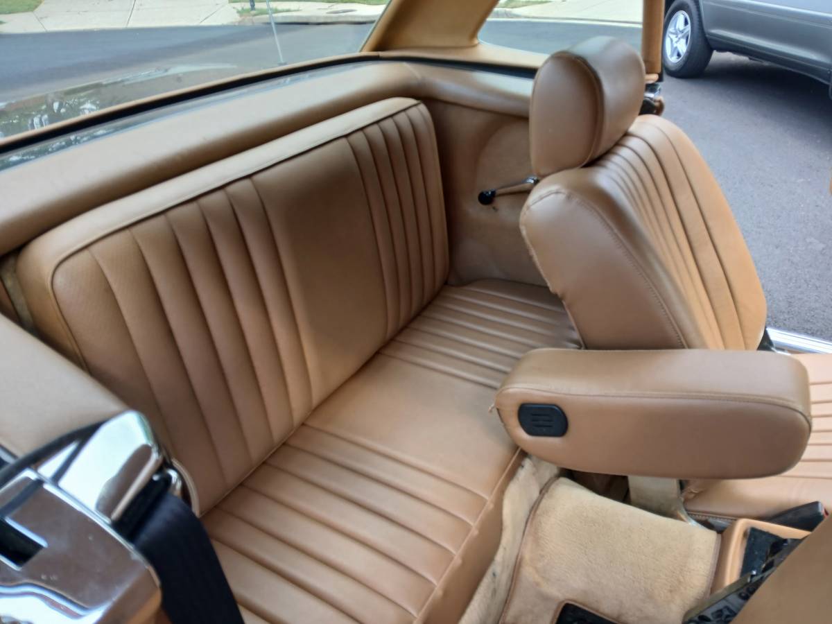 Mercedes-benz-1981-blue-6