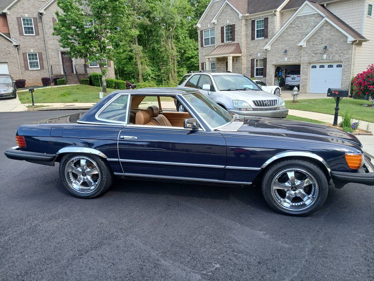 Mercedes-benz-1981-blue