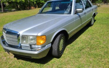 Mercedes-benz-1990-silver-6