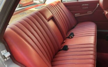 Mercedes-benz-250-1972-8
