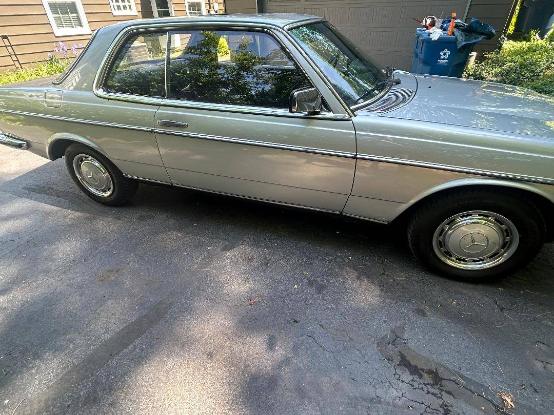 Mercedes-benz-280-ce-1979-silver-3