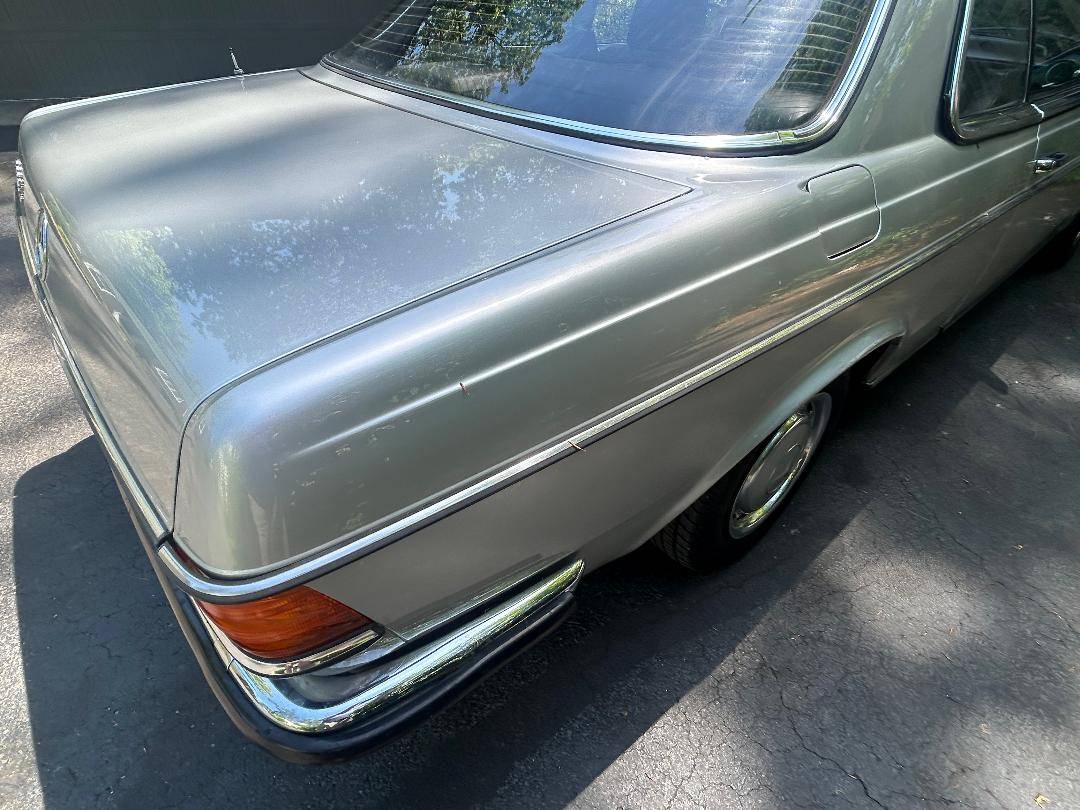 Mercedes-benz-280-ce-1979-silver-4