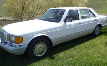 Mercedes-benz-300-sel-1989-white-2