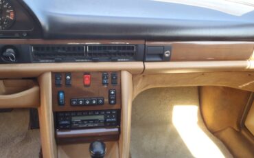 Mercedes-benz-300-sel-1989-white-7