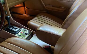 Mercedes-benz-380sl-1984-9