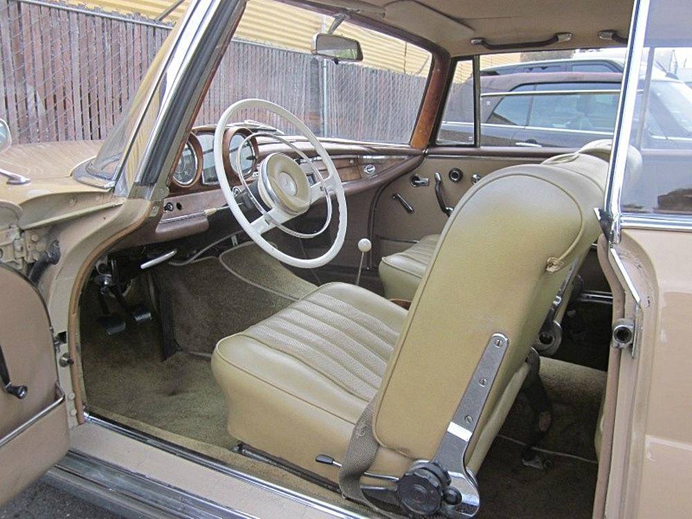 Mercedes-benz-Benz-220-se-coupe-1962-custom-4