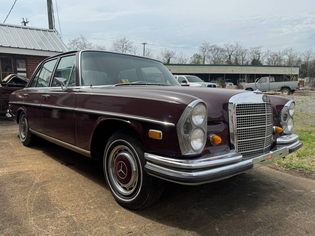 Mercedes-benz-Benz-280-se-1968-11