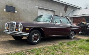 Mercedes-benz-Benz-280-se-1968-3