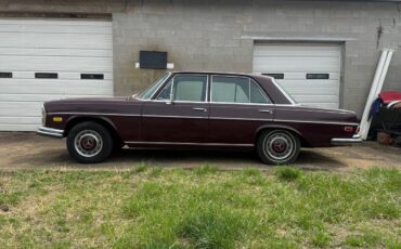 Mercedes-benz-Benz-280-se-1968-4