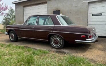 Mercedes-benz-Benz-280-se-1968-5