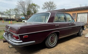 Mercedes-benz-Benz-280-se-1968-9