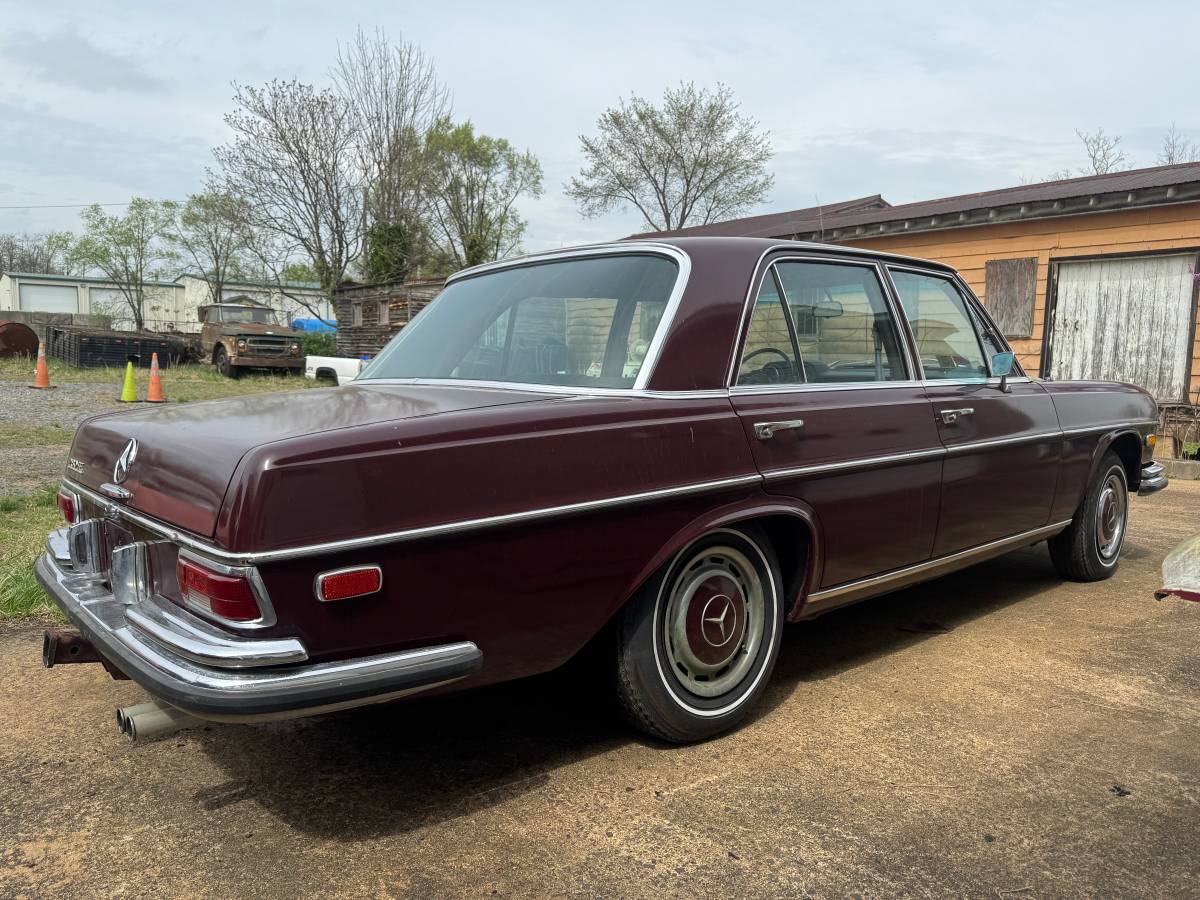 Mercedes-benz-Benz-280-se-1968-9