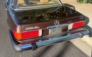 Mercedes-benz-Benz-380sl-1982-brown-3