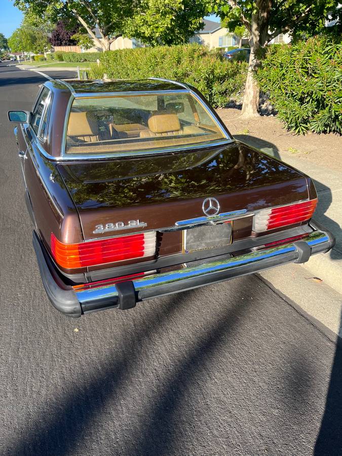 Mercedes-benz-Benz-380sl-1982-brown-3