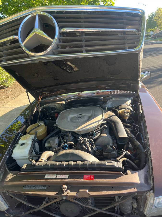 Mercedes-benz-Benz-380sl-1982-brown-5