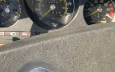 Mercedes-benz-Benz-380sl-1982-brown-7
