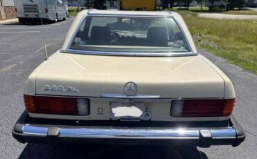 Mercedes-benz-Benz-380sl-1983-white-4