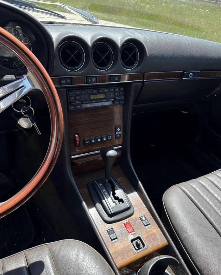 Mercedes-benz-Benz-380sl-1983-white-6