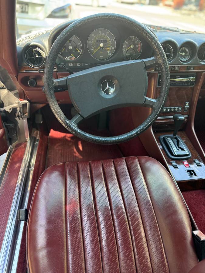 Mercedes-benz-Benz-380sl-1985-10
