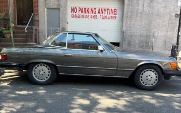 Mercedes-benz-Benz-380sl-1985-2