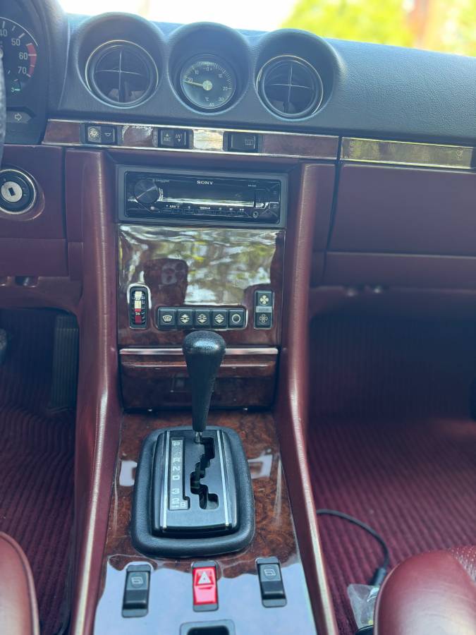 Mercedes-benz-Benz-380sl-1985-8