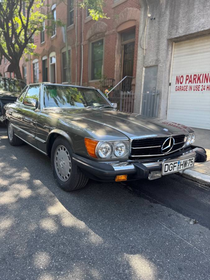 Mercedes-benz-Benz-380sl-1985