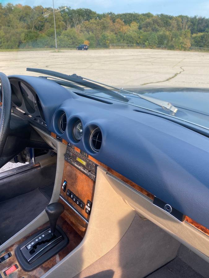 Mercedes-benz-Benz-380sl-1985-blue-14