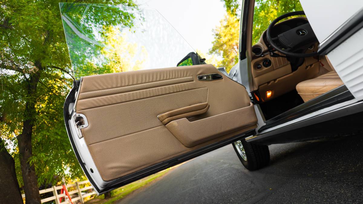 Mercedes-benz-Benz-450-slc-1978-white-15