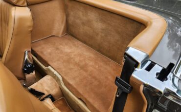 Mercedes-benz-Benz-560sl-1986-grey-11