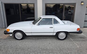 Mercedes-benz-Benz-560sl-1987-4
