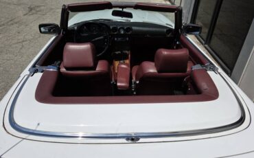 Mercedes-benz-Benz-560sl-1987-8