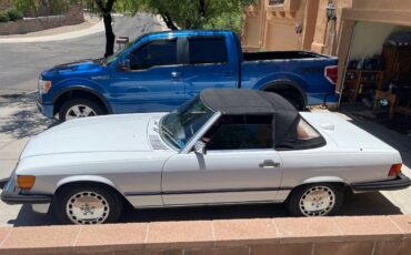 Mercedes-benz-Benz-560sl-1987-white-11