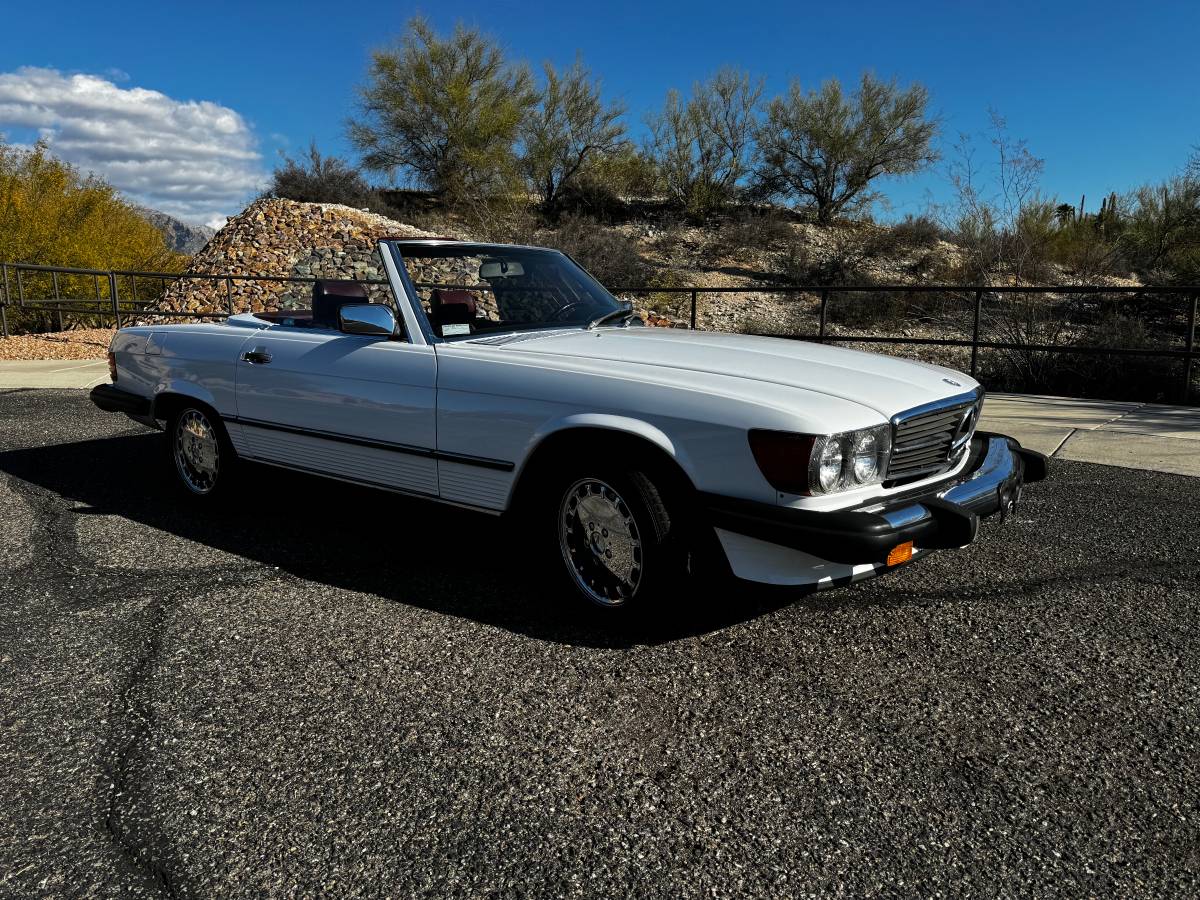 Mercedes-benz-Benz-560sl-1987-white-18