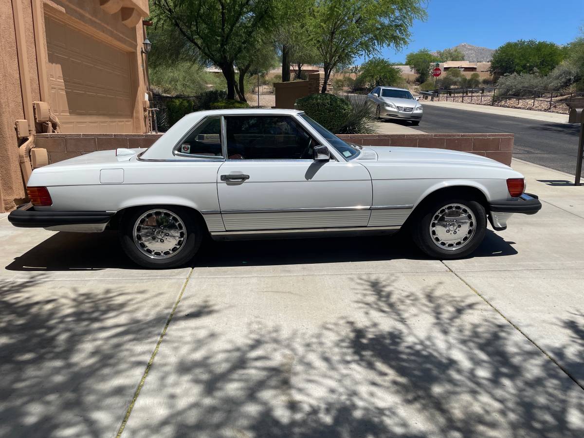 Mercedes-benz-Benz-560sl-1987-white-8