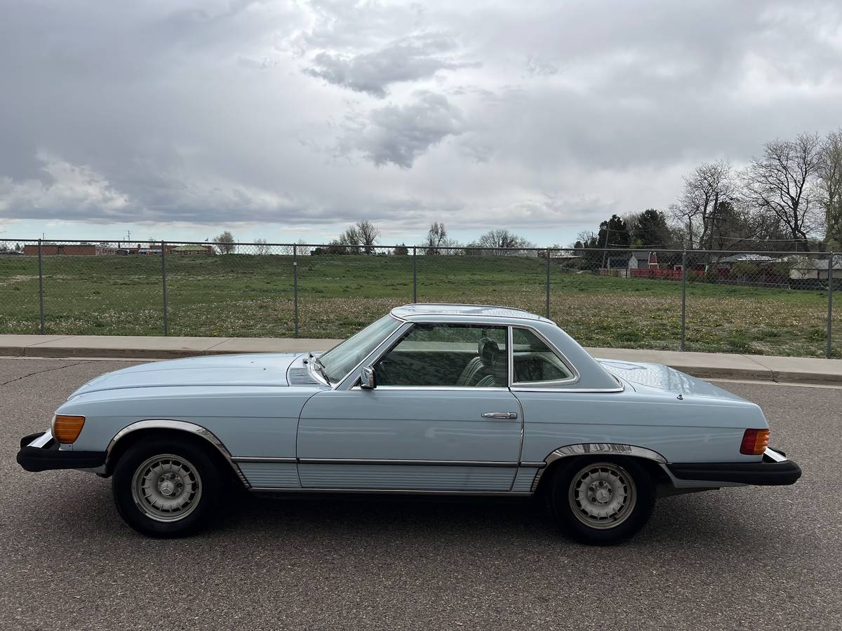 Mercedes-benz-Benz-sl480-1977-blue-3