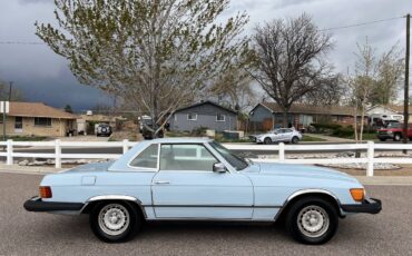 Mercedes-benz-Benz-sl480-1977-blue-6