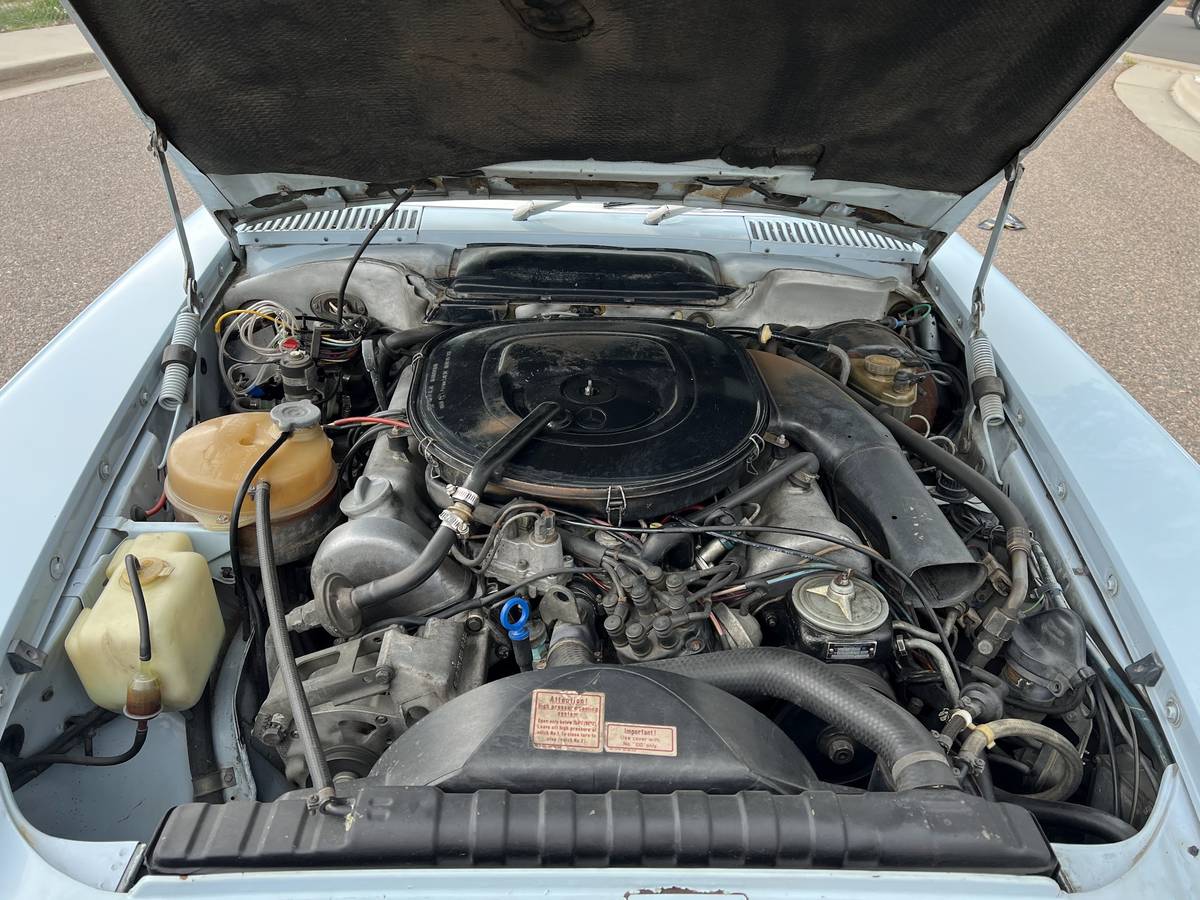 Mercedes-benz-Benz-sl480-1977-blue-9