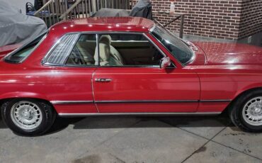 Mercedes-benz-Benz-slc380-1981-red-17