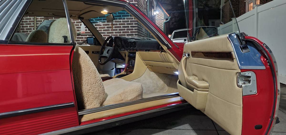 Mercedes-benz-Benz-slc380-1981-red-2