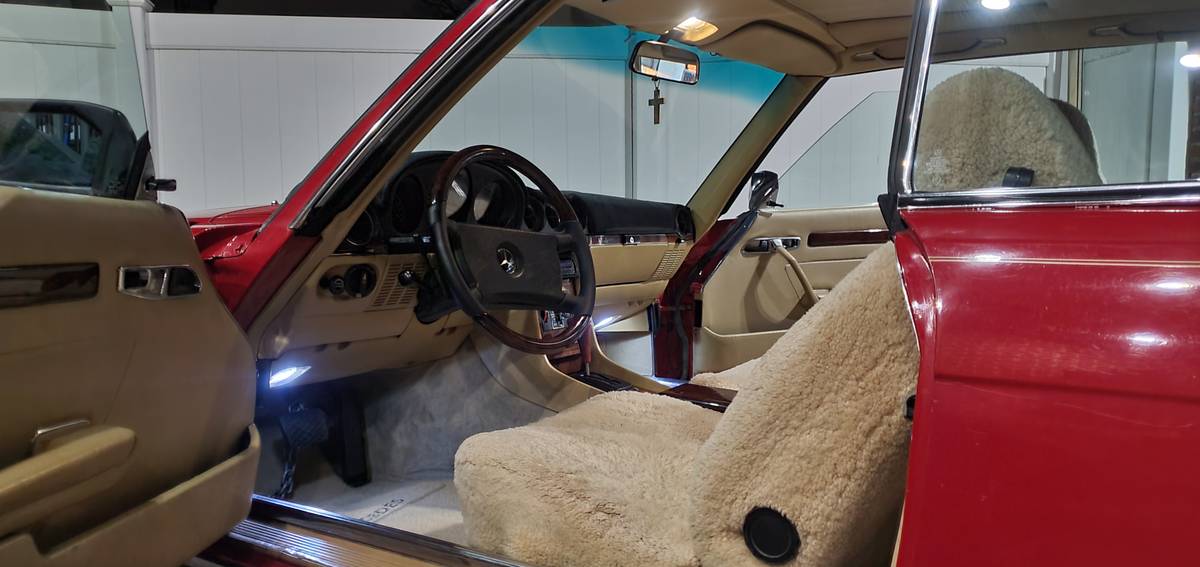 Mercedes-benz-Benz-slc380-1981-red-3