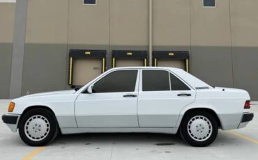 Mercedes-benz-benz-190-190e-2.6-1993-white-1