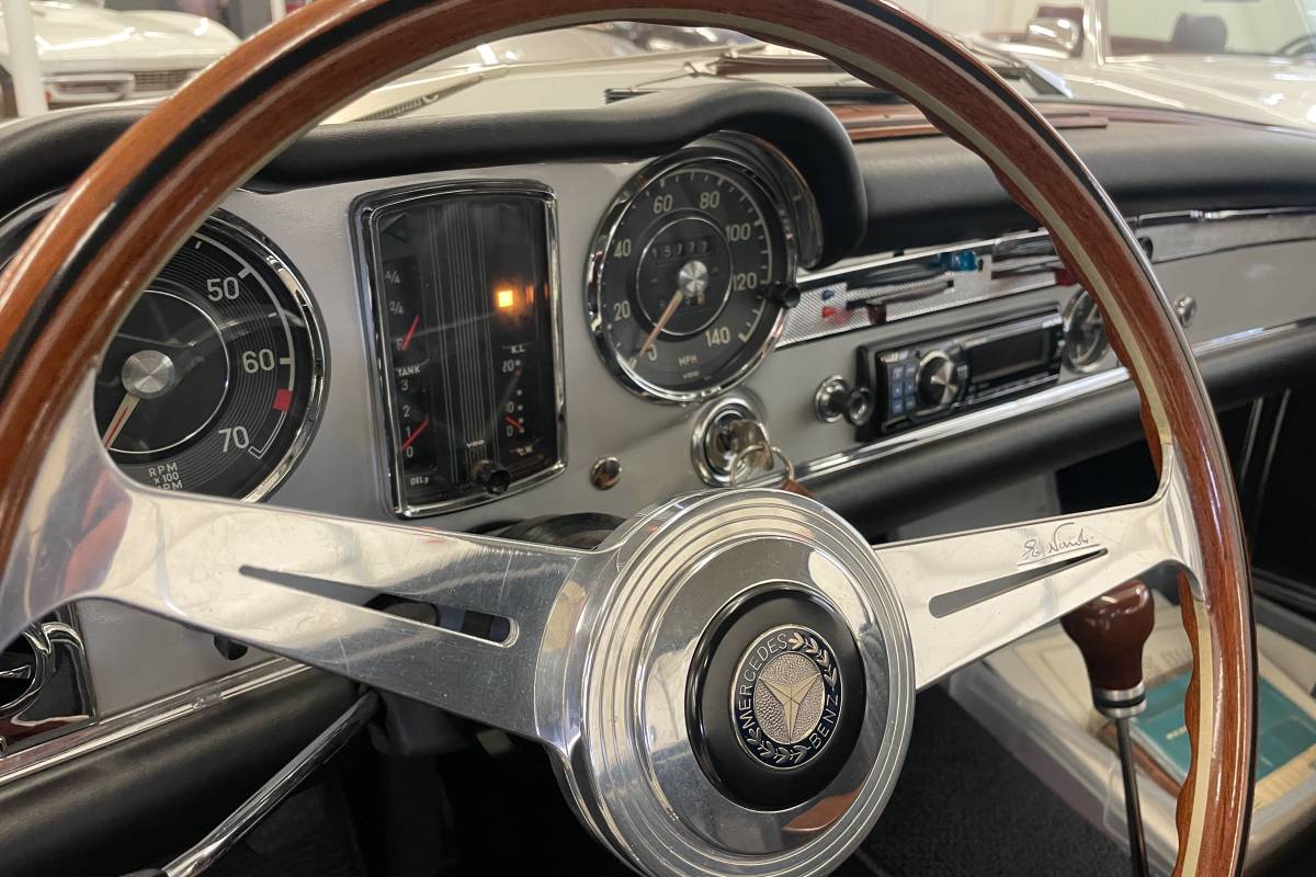 Mercedes-benz-benz-250sl-1967-silver-11