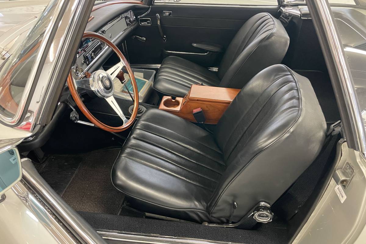 Mercedes-benz-benz-250sl-1967-silver-12