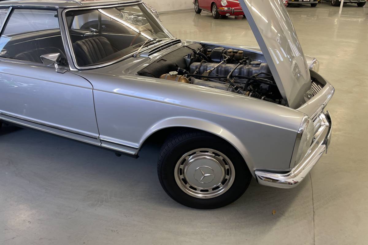 Mercedes-benz-benz-250sl-1967-silver-16