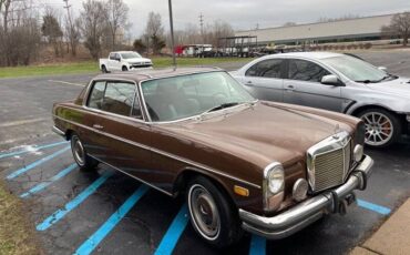 Mercedes-benz-benz-280-coupe-1973-black-2