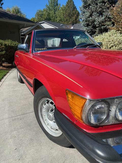 Mercedes-benz-benz-380-380sl-1984-red-8