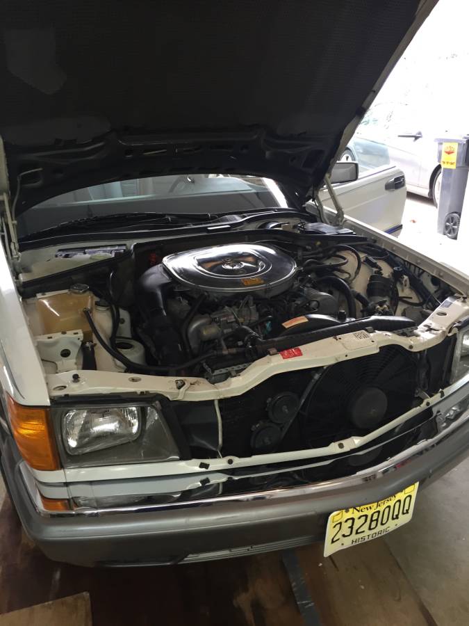 Mercedes-benz-benz-380sec-1983-white-1